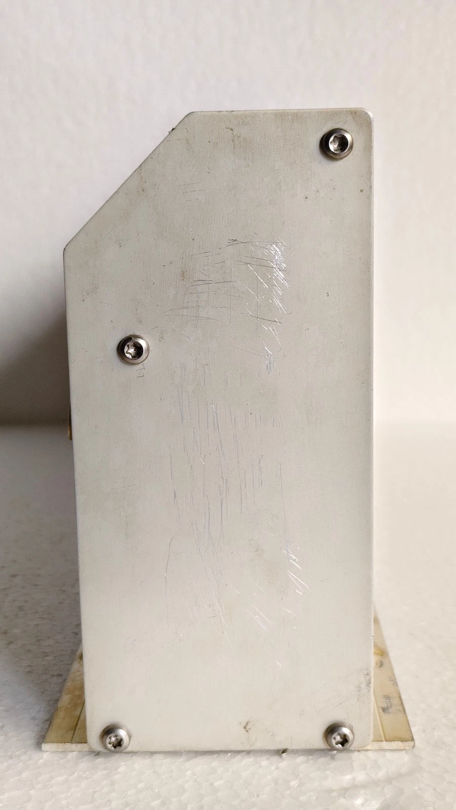 admin/uploads/uploads/Kongsberg rdi-132 Remote Digital Input Module_6.webp